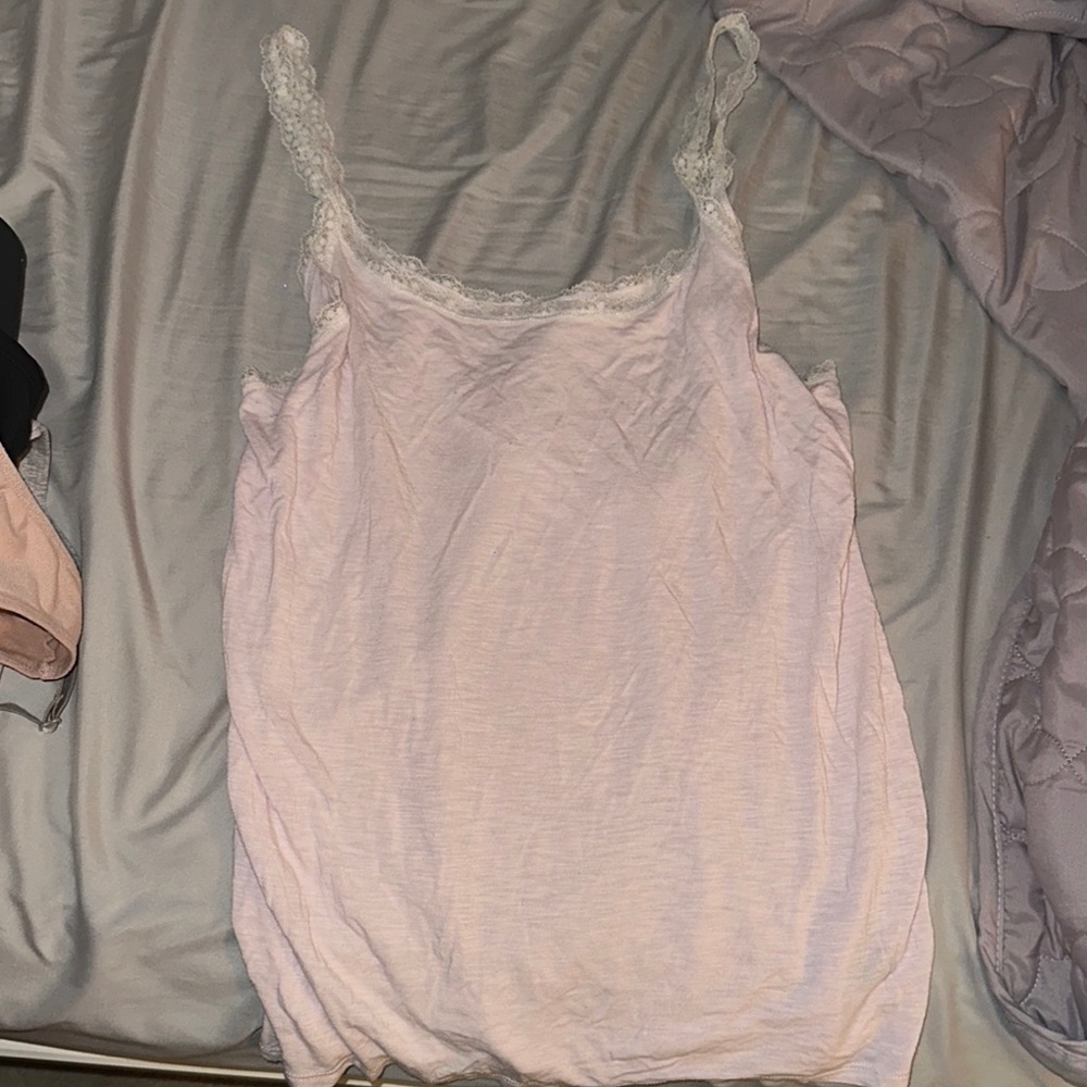 Women's Lace Trim Tank Top - pink